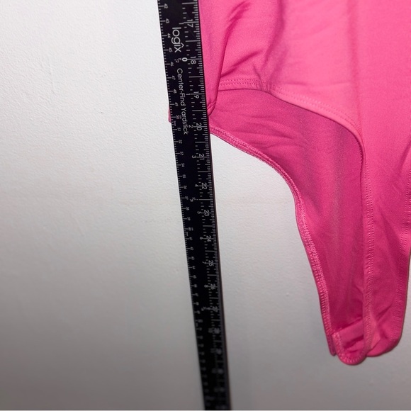 Pink Short Sleeve Bodysuit - Picture 6 of 7